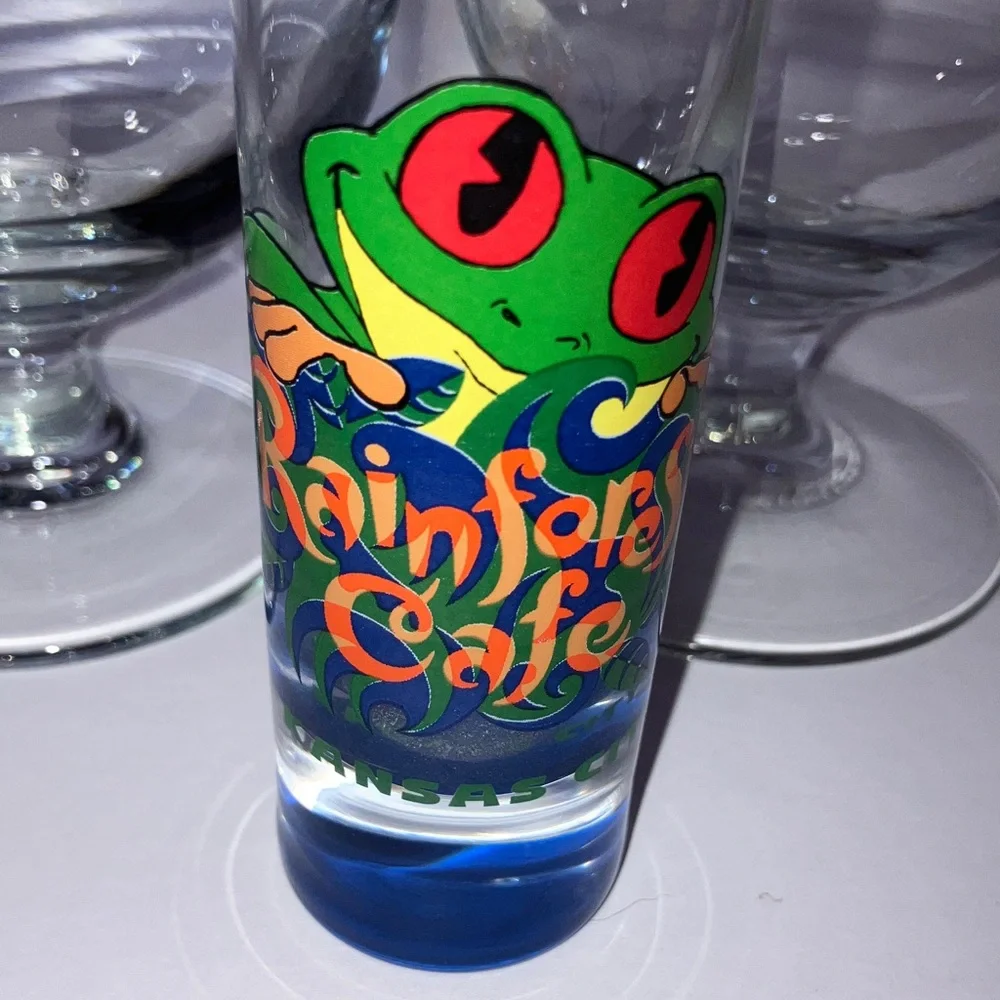 RAINFOREST CAFE Souvenir Glass‎ Set